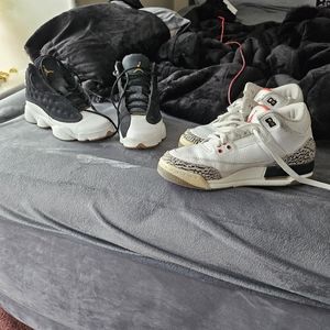 2 boys Jordan sneakers bundle